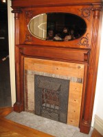 /album/galeria-de-fotos%3a-a-mans%c3%a3o-winchester-/winchester-mystery-house-fireplace-jpg/